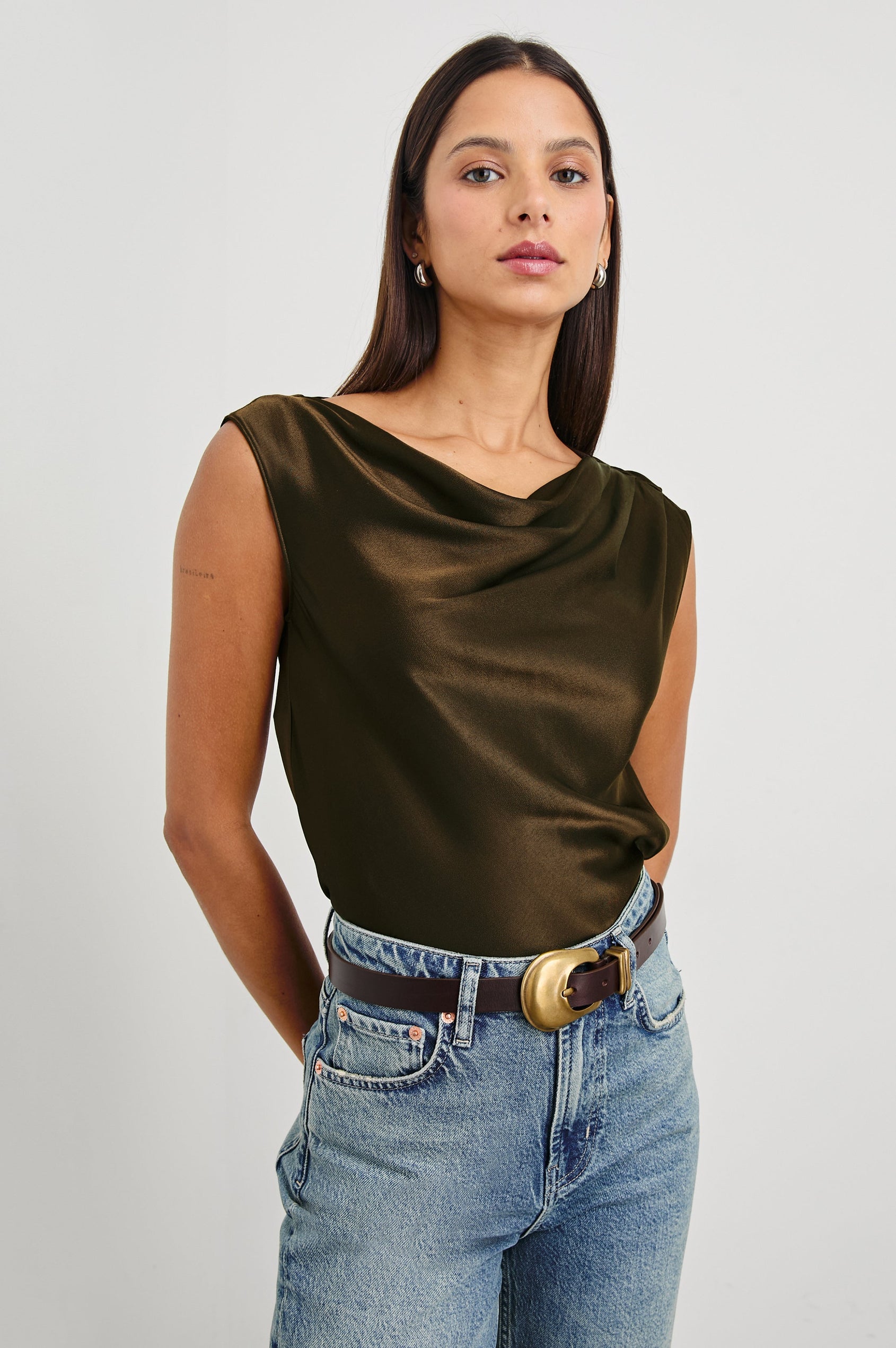 Rodeo Belt with a Brown Leather Belt with Belt Loop and a Chunky Gold-Toned Buckle in Brown Gold Colorway - Front View Featured on Model