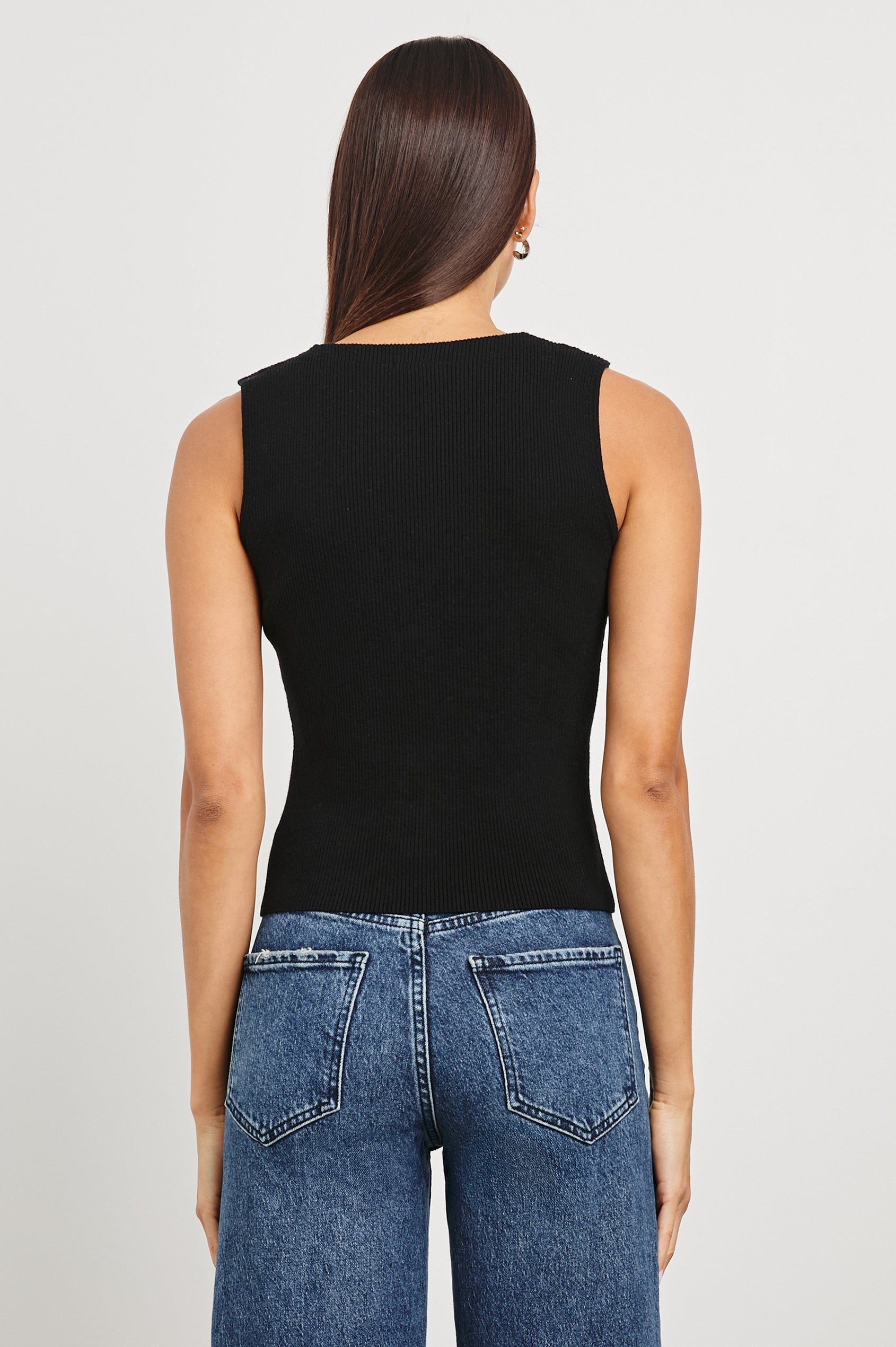 Rosa Ribbed Sleeveless Vest with a V Neckline and Buttons Down the Front in Black Colorway - Back View Featured on Model