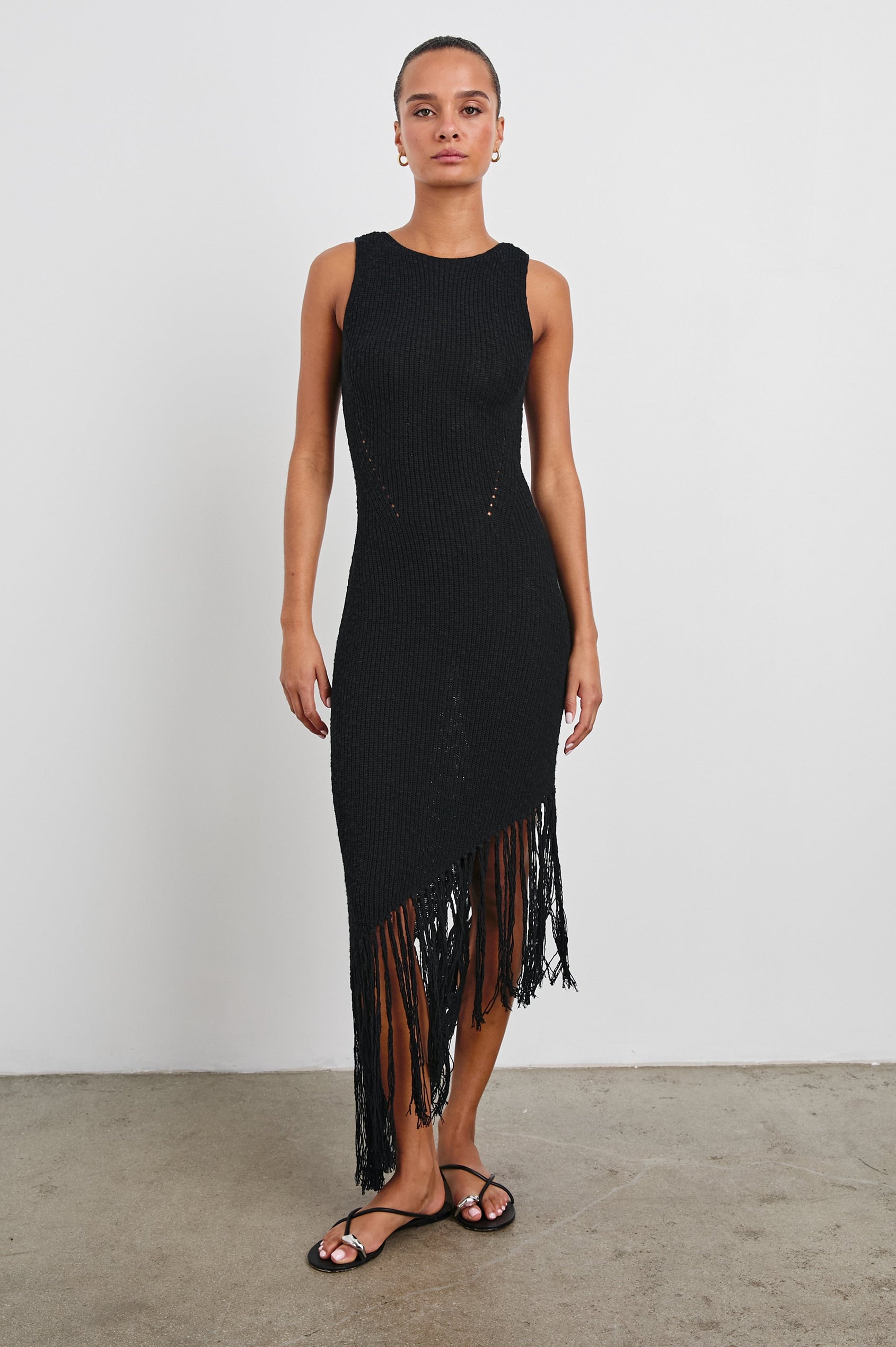 RYLEE-BLACK-FULL FRONT BODY