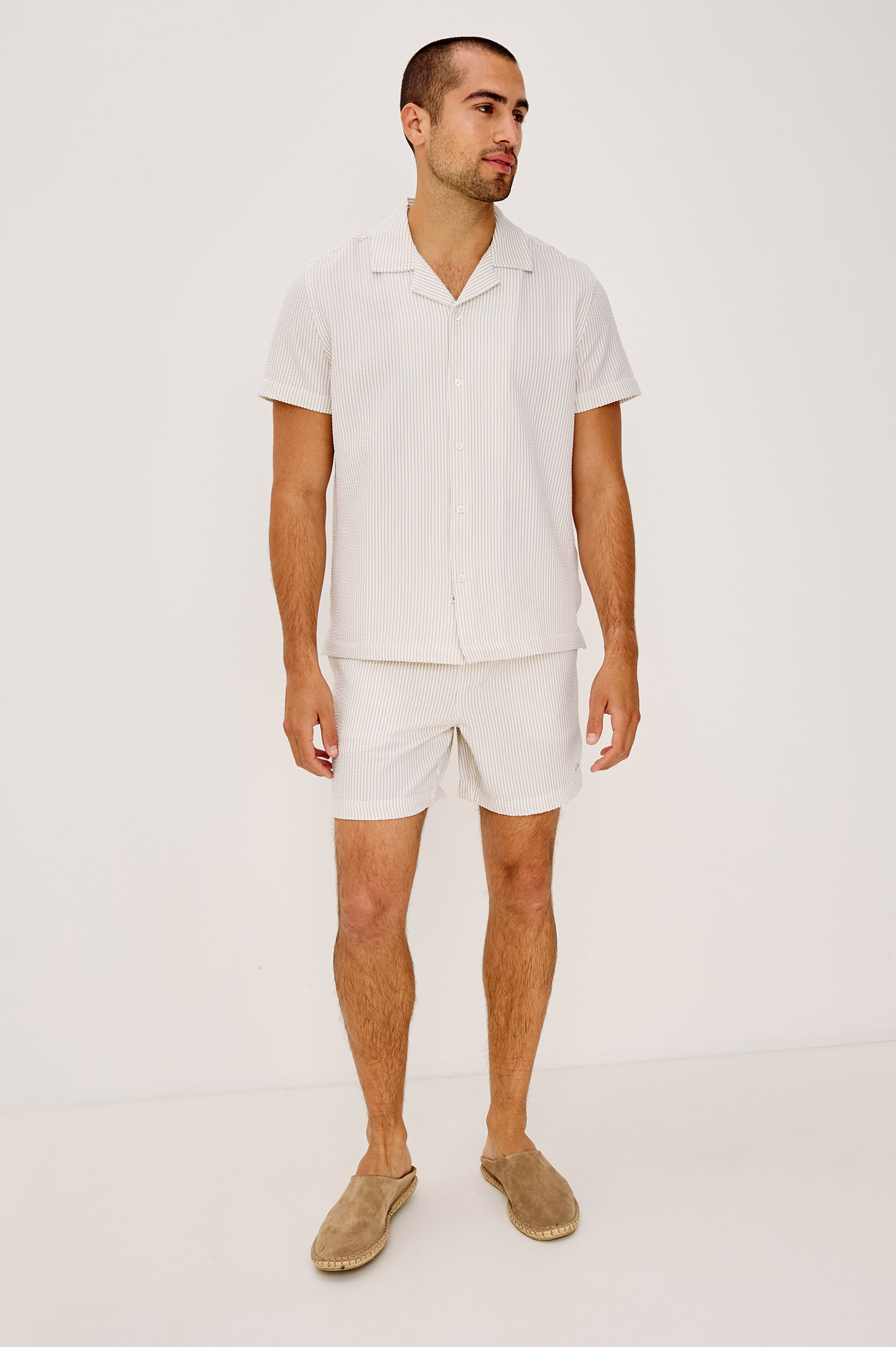 Amalfi Button-Up Short Sleeve Shirt in Lightweight Stretch Linen-Blend With a Notched Collar and Classic Fit in Khaki White Seersucker - Full Body Front View Featured on Model