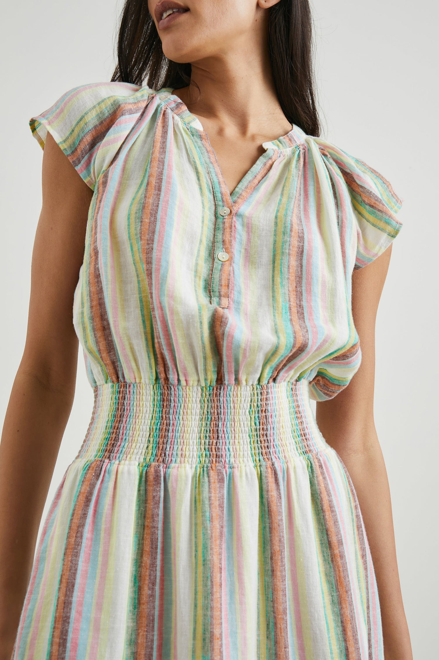 AUGUSTINE-PALAIS-STRIPE-DETAIL