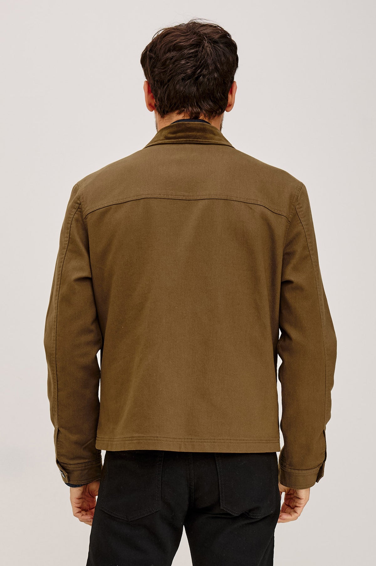 Canyon Jacket in Cotton With Slightly Cropped Utility Fit, Zip-Front Closure, Pointed Collar, Chest Patch Pocket, and Long Sleeves in Mesa Colorway