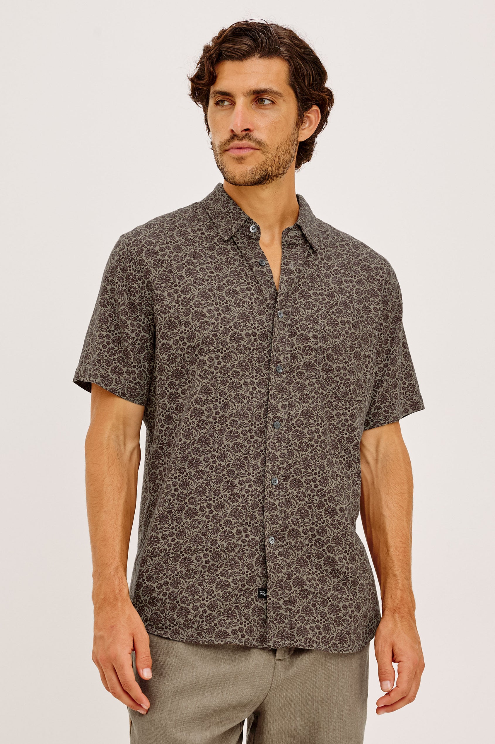 Carson Shirt in Linen With Short Sleeves, Relaxed Fit, and Chest Patch Pocket in Red Rock Floral Colorway - Upper Body Front View Featured on Model
