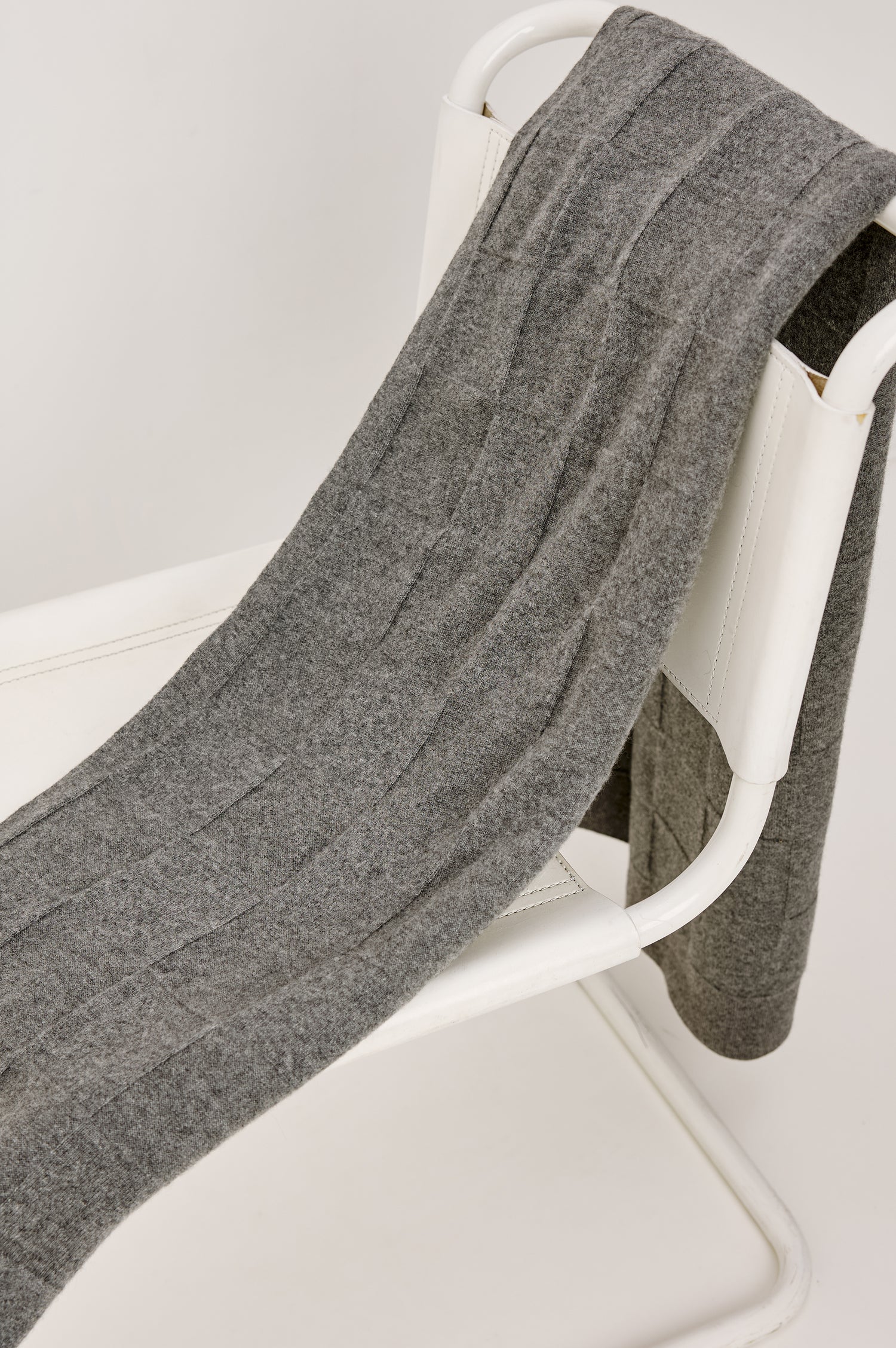 CASHMERE THROW - THUNDER