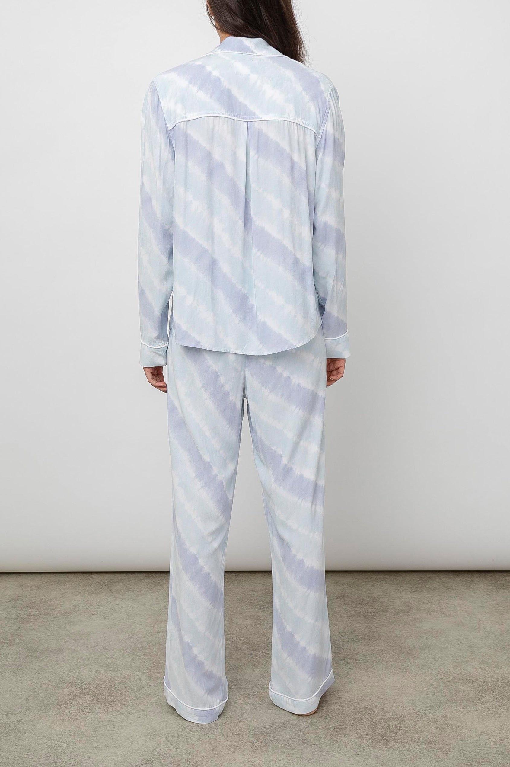 CLARA-CLOUD-MIST-TIE-DYE-BACK