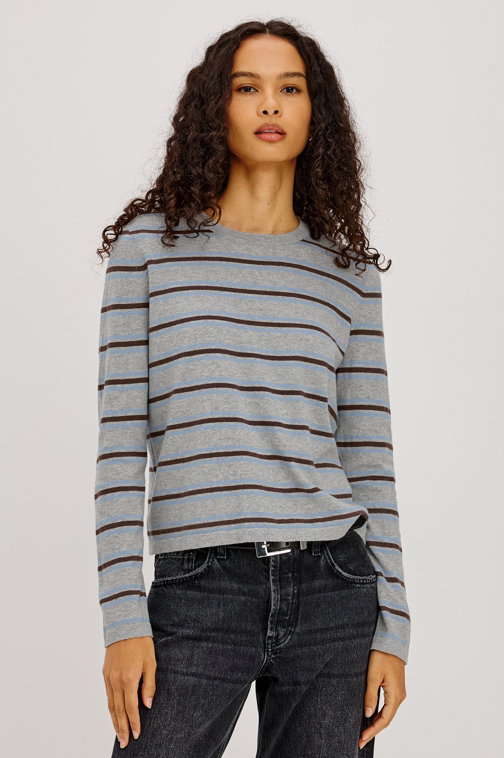 Davie Top in Cotton-Cashmere Blend With Slim Fit, Ribbed Crew Neck, Cuffs, and Hem, and Long Sleeves in Heather Sky Colorway - Upper Body Front View Featured on Model