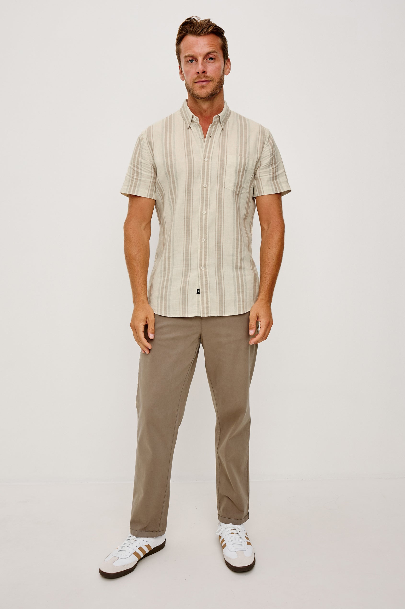 Fairfax Short Sleeve Button-Up Shirt in Lightweight Cotton With a Classic Fit in Heather Dune Sripe Colorway - Full Body Front View Featured on Model