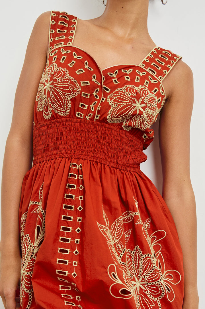 FAWN-TERRACOTTA-DETAIL