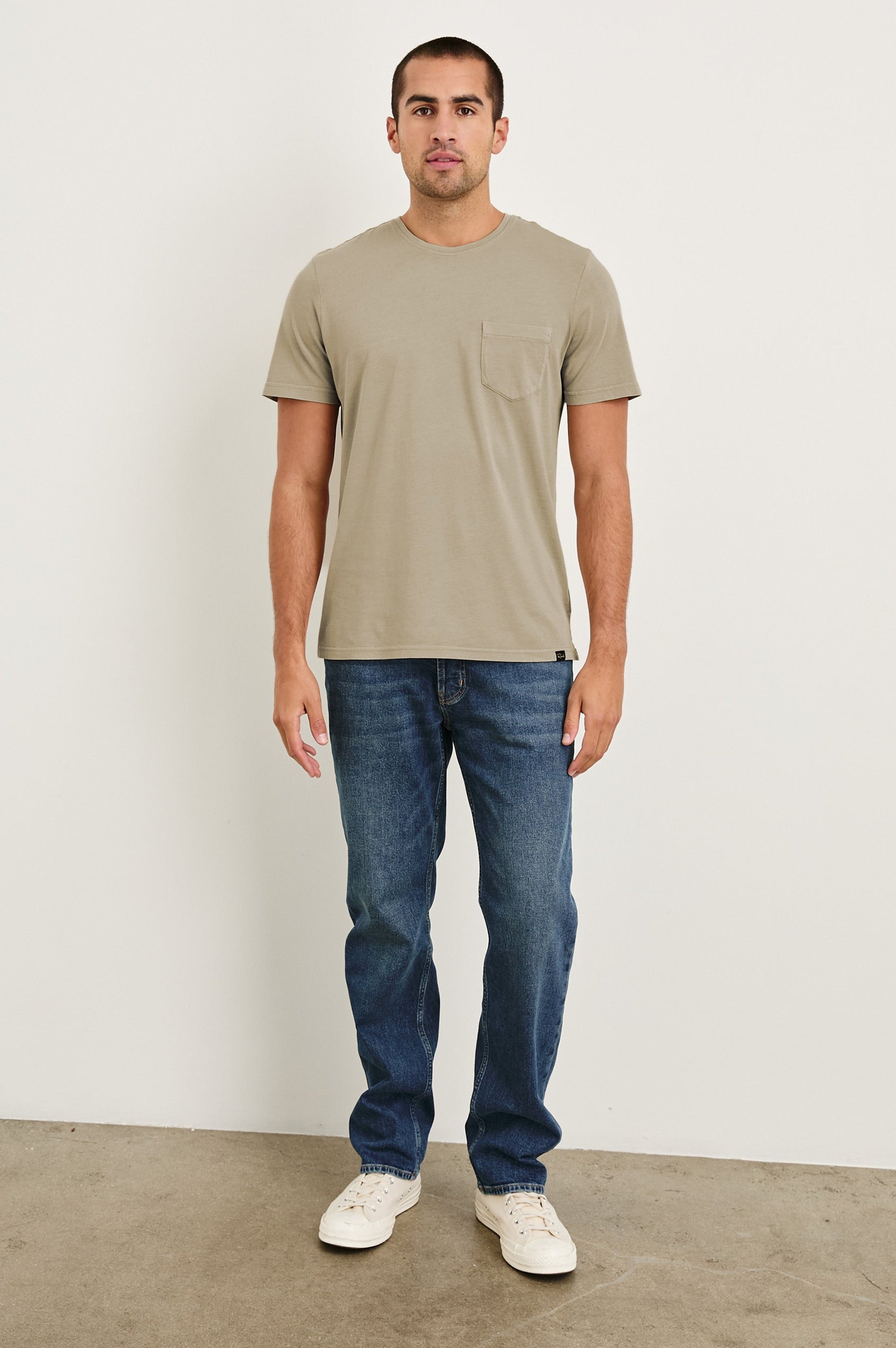 Johnny cotton jersey t-shirt with front chest pocket in Desert Sand - full body front view on model