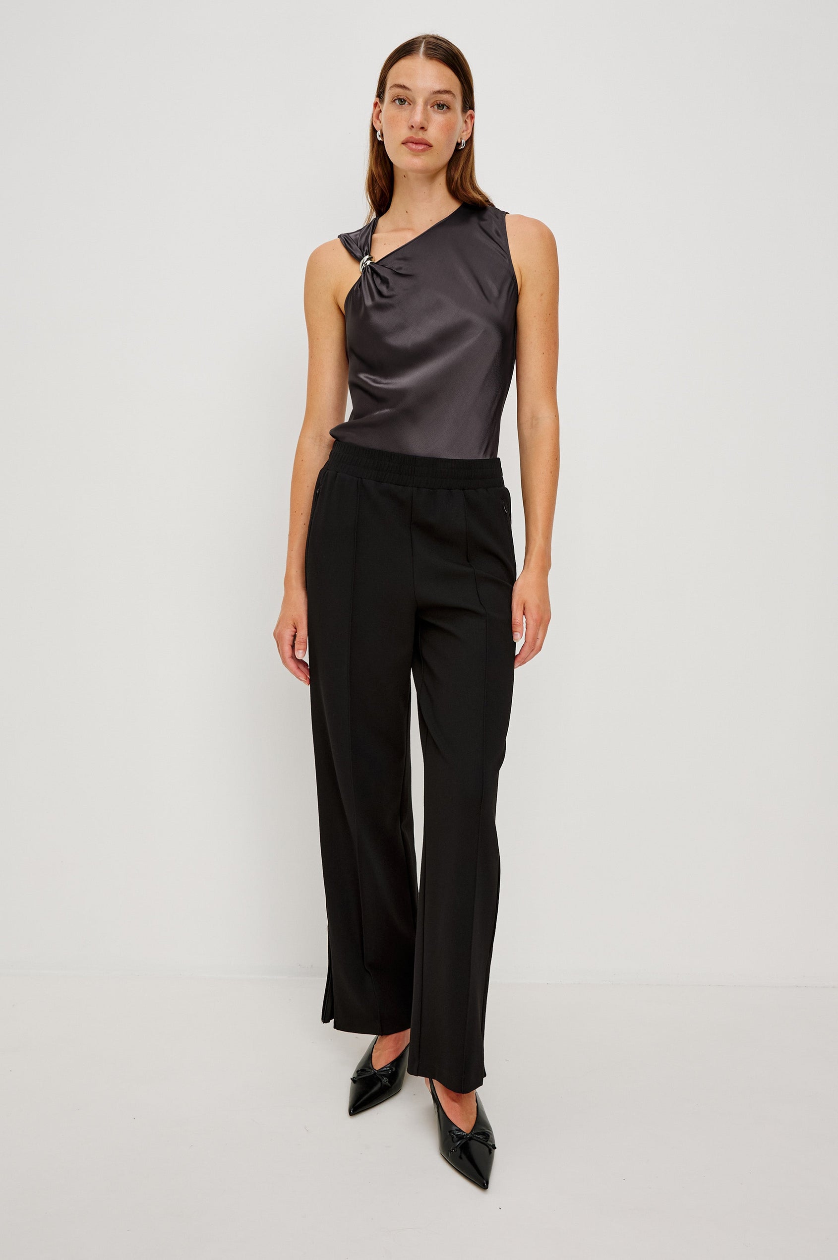 KARLEY TOP - GUNMETAL