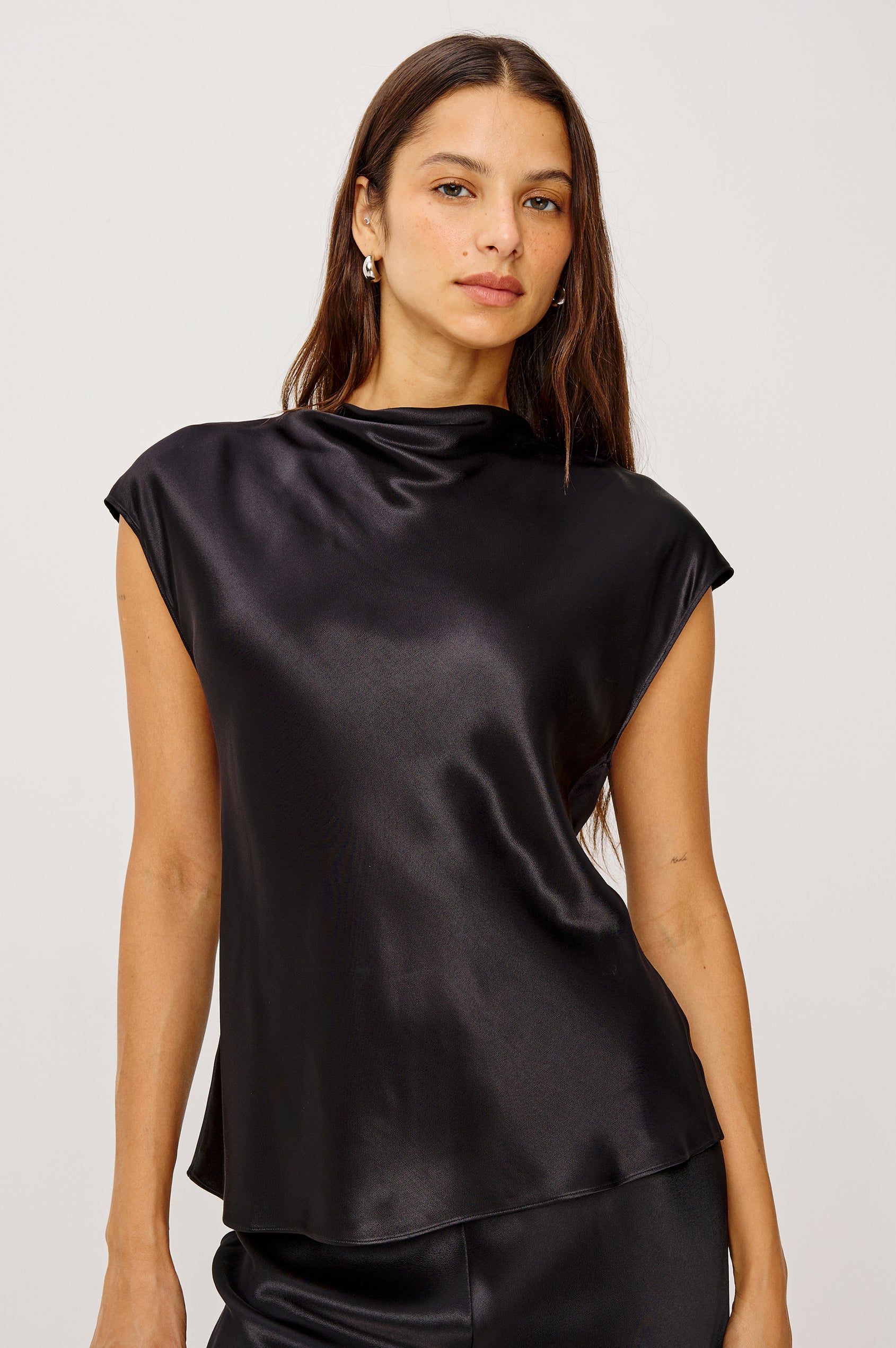 LORETTA TOP - BLACK
