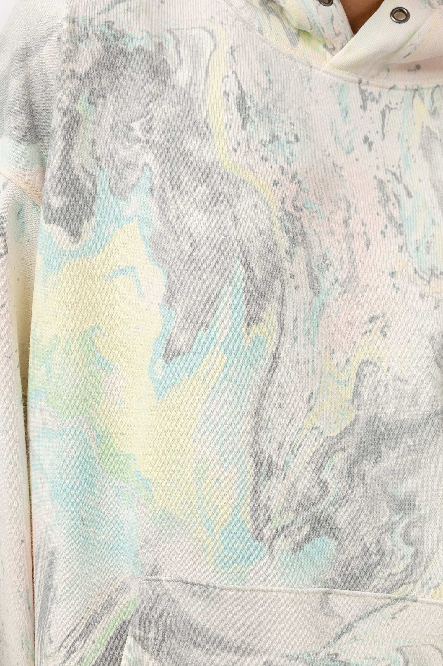MAREN-IVORY-PASTEL-MARBLE-DETAIL