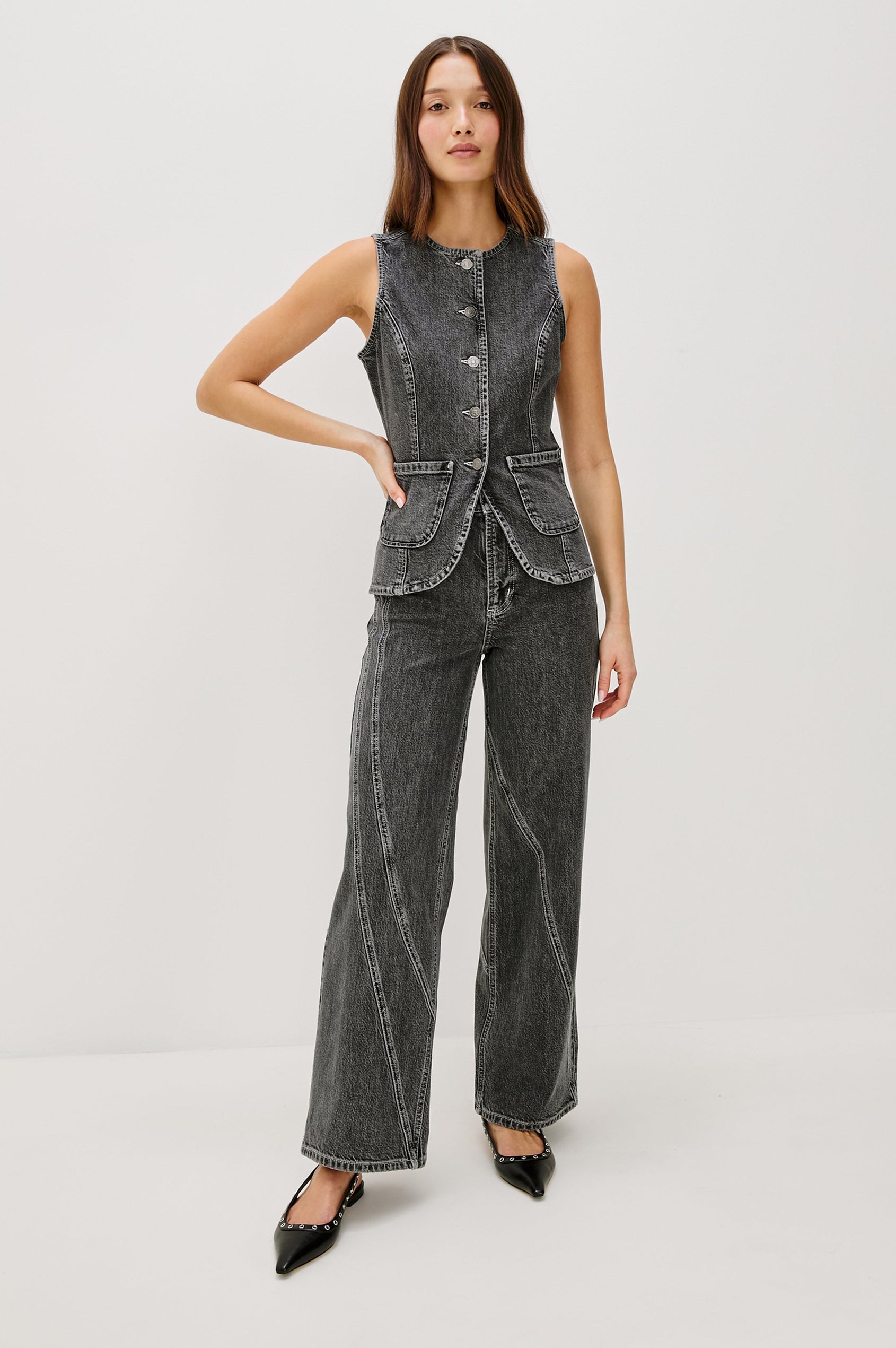 PORTOLA VEST - WASHED CHARCOAL