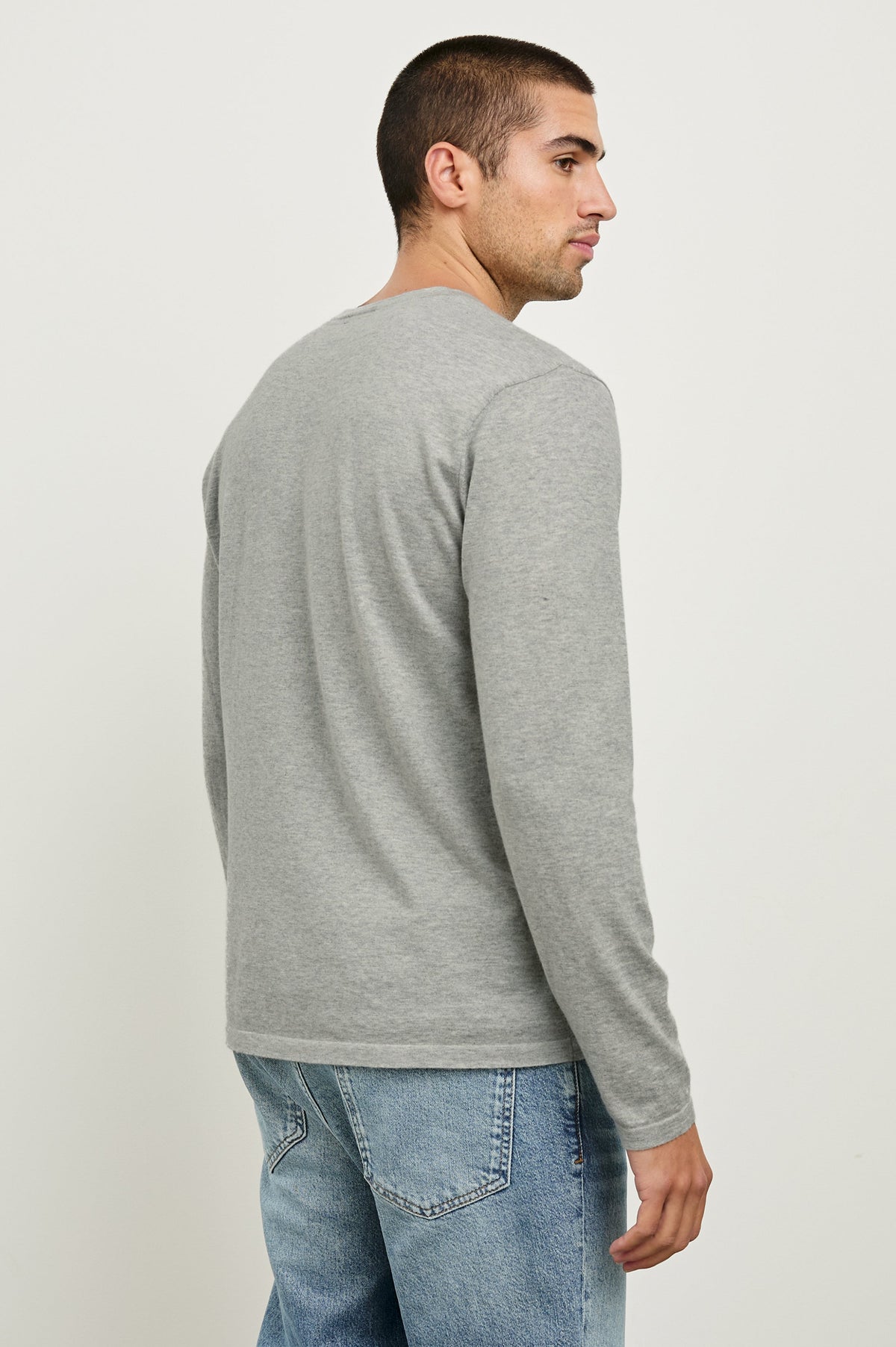 QUENTIN-HEATHER-GREY-BACK VIEW