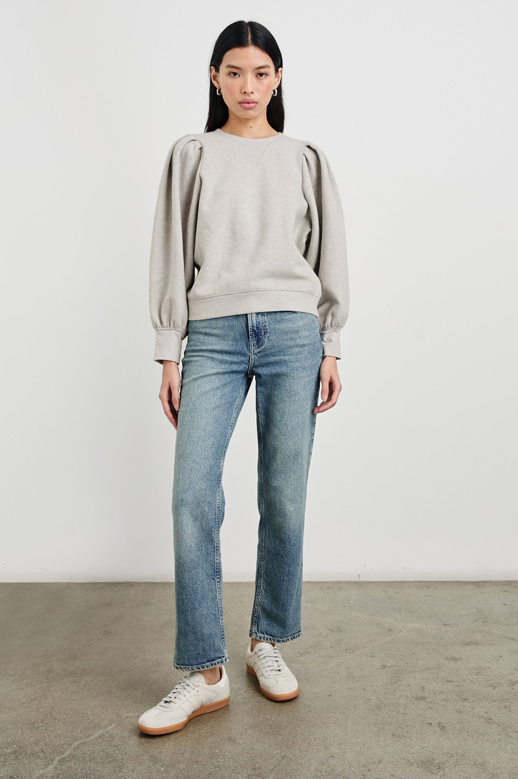 Tiffany Long-Sleeve Sweatshirt with a Crew Neck and Deep Pleated Sleeves in Heather Grey Colorway - Front Full Body View Featured on Model