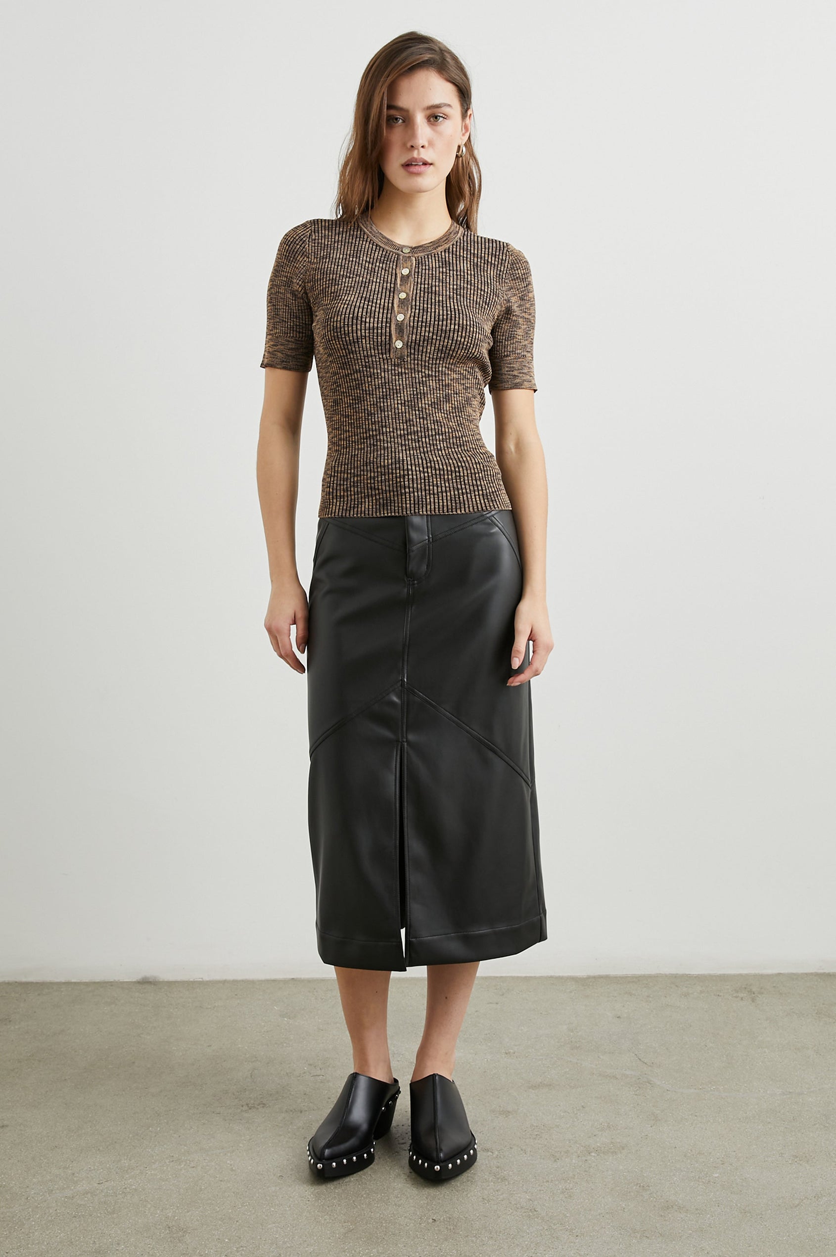 Toni Ribbed Short Sleeve Top with a Five Button Placket in Mocha Space Dye Colorway, Grey Streaks on Mocha - Front Full Body View Featured on Model