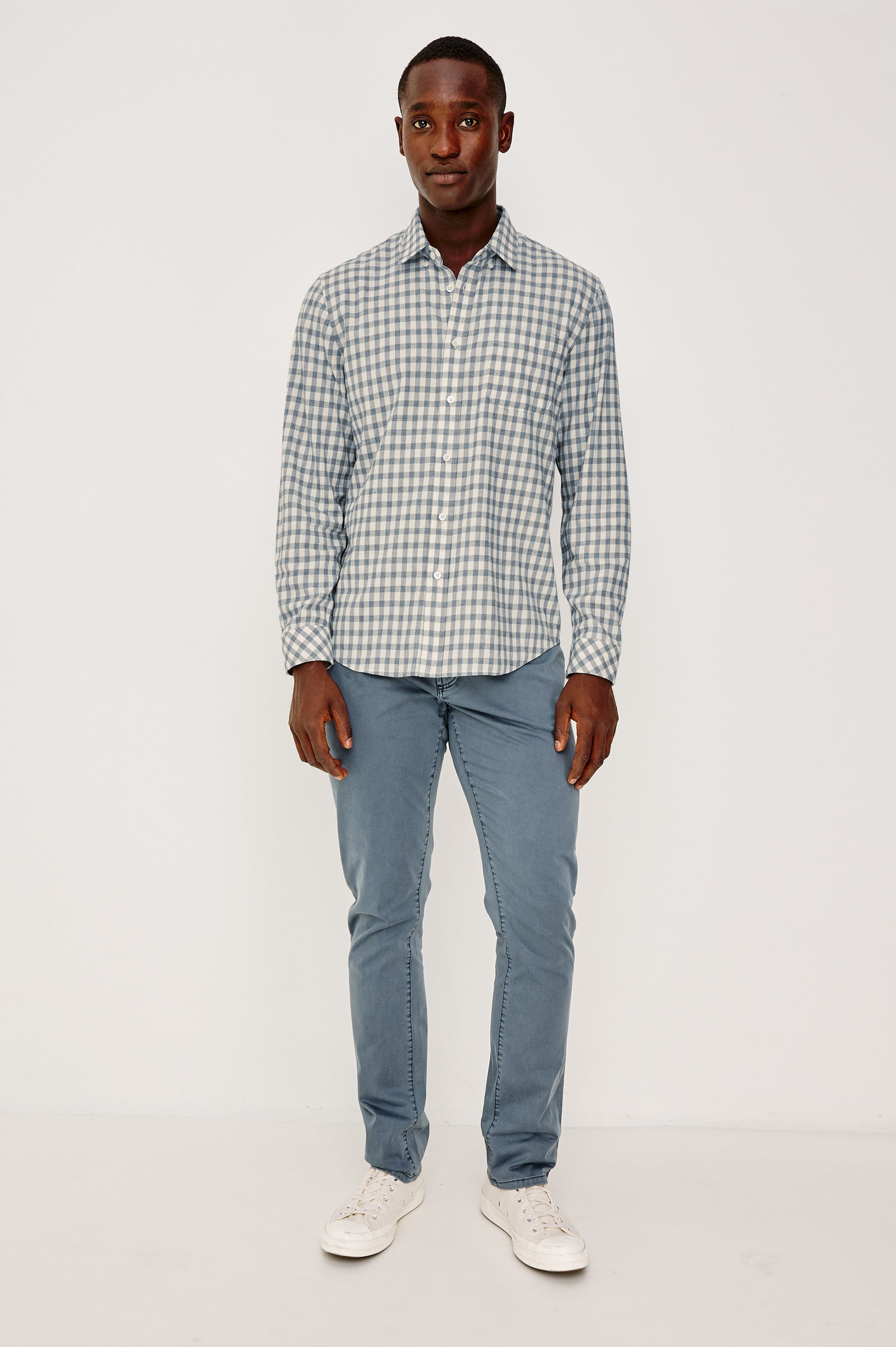 Vance Front Button Shirt in Cotton Blend With Collar, Long Sleeves, and Classic Fit in Bone Navy Check Colorway - Full Body Front View Featured on Model