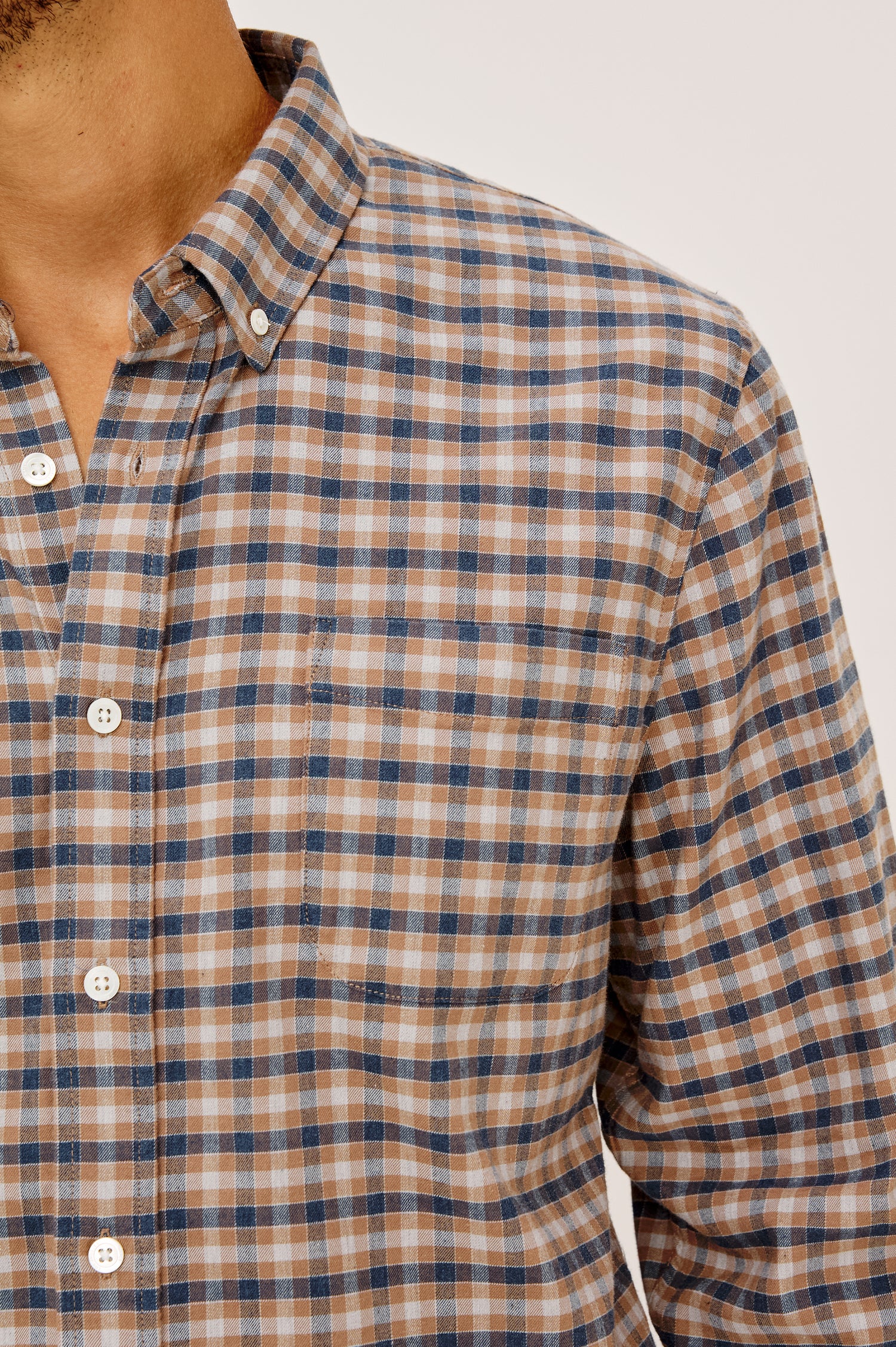 Vance Shirt in Soft Brushed Cotton Blend in Classic Slim Fit, Collar, Button-Down Design, Chest Pocket, and Long Sleeves in Cedar Navy Silver Colorway - Upper Body Front View Featured on Model