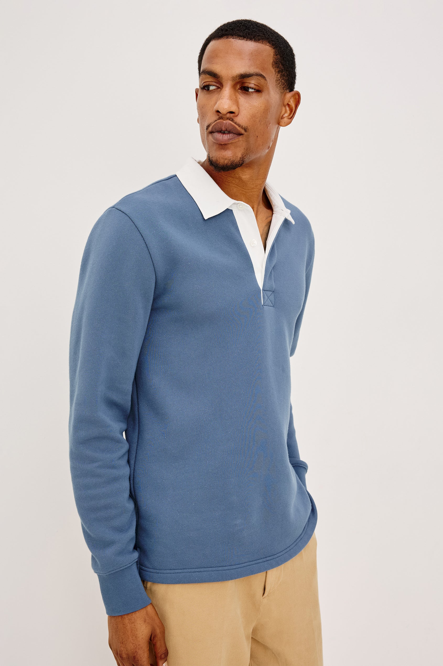 Wright Shirt in Midweight Fleece, Brushed Backing, Relaxed Fit, Vintage-Inspired Contrast Rugby Collar, Two-Button Placket, and Straight Hem With Side Slits in Vintage Steel Colorway - Upper Body Front View Featured on Model