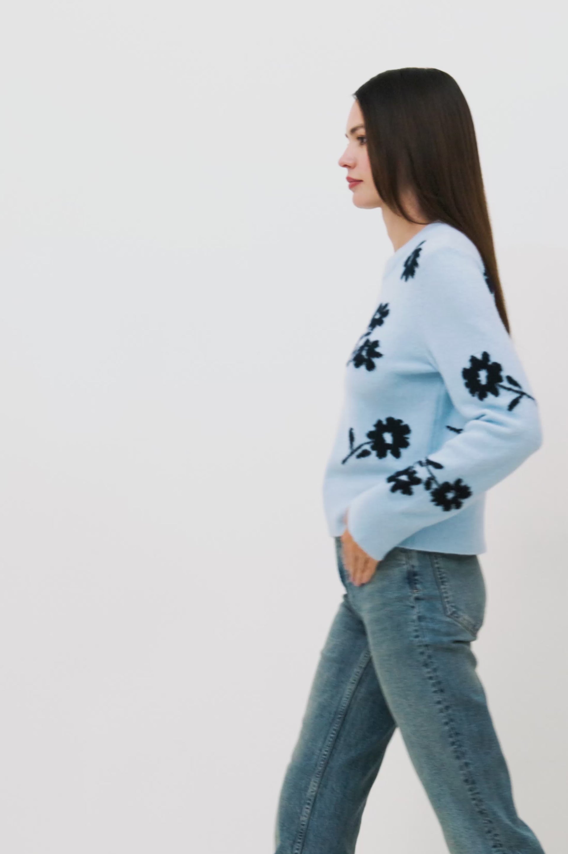 ANISE-SWEATER-WINTER-BLUE video